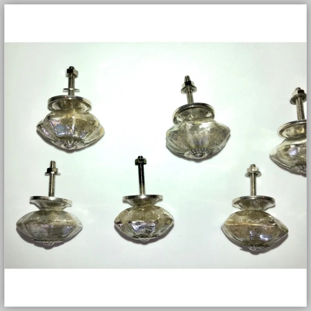 🎉HP🎉 ANTHROPOLOGIE Mercury Glass Melon Vintage Look Cabinet Knobs Set of 9 - Picture 7 of 8